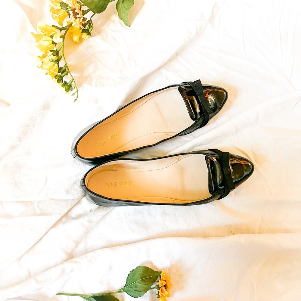 Black Patent-Leather Pointed Toe Nine West Ballerina Flats